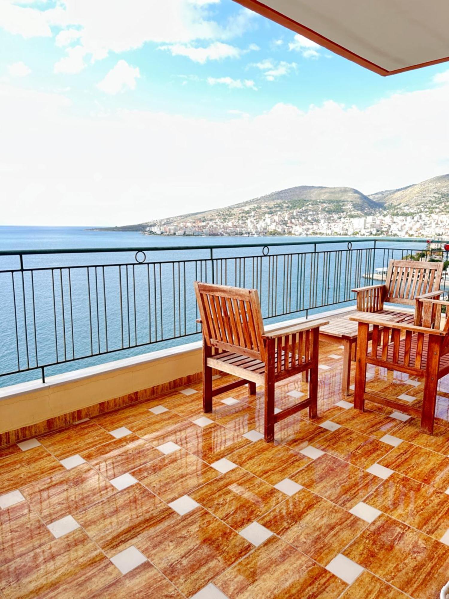 Design Sea View Apartment Sarandë Exteriör bild