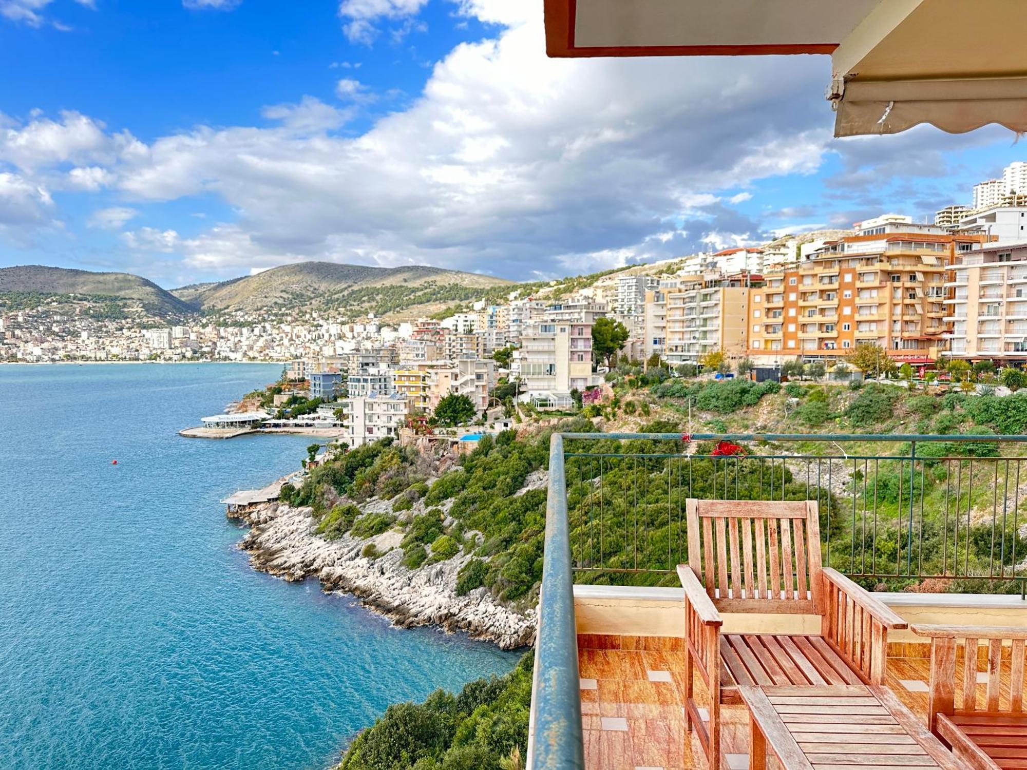 Design Sea View Apartment Sarandë Exteriör bild