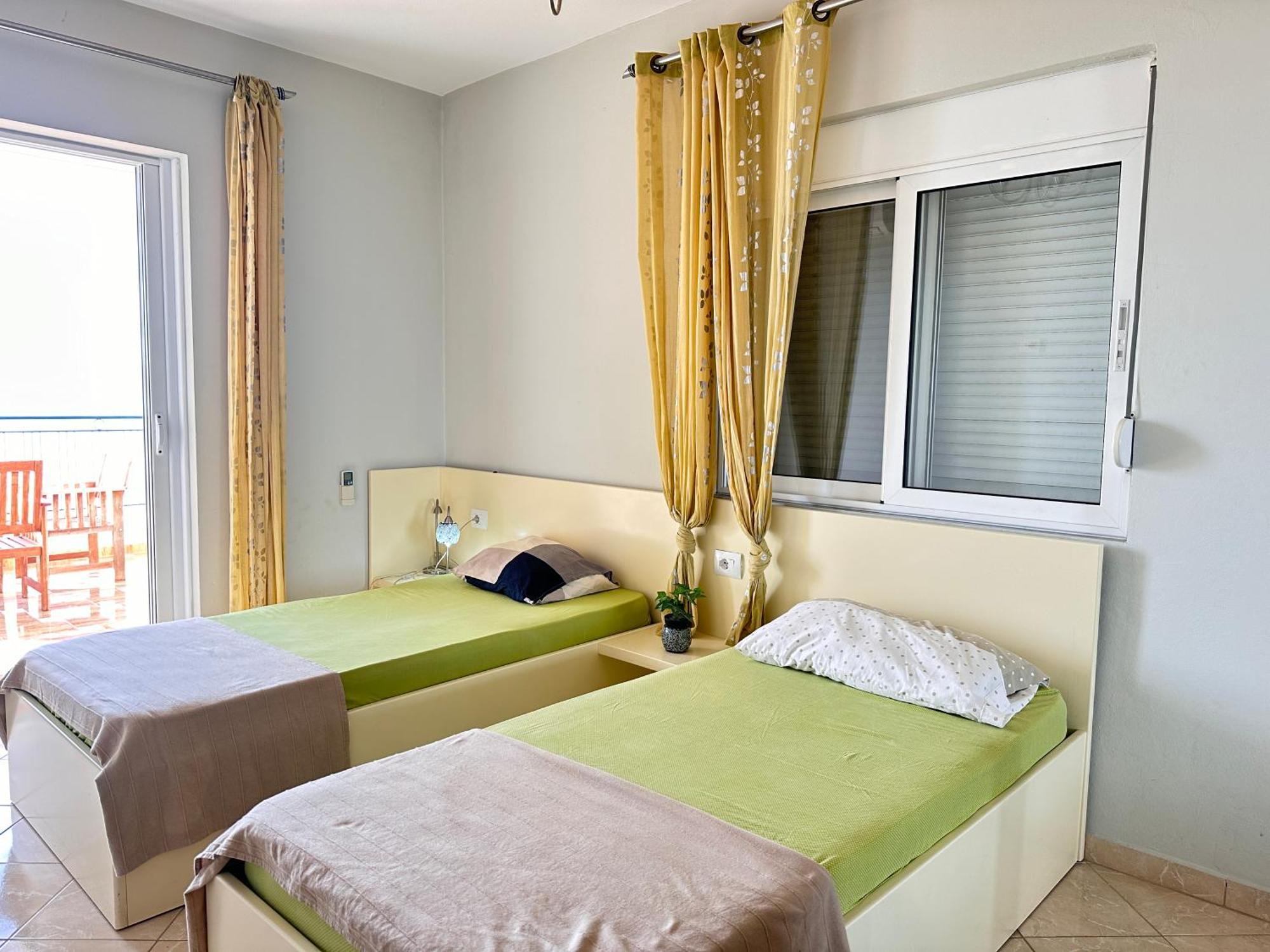 Design Sea View Apartment Sarandë Exteriör bild